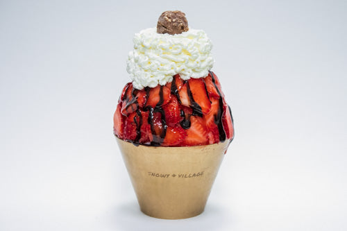 Strawberry Rocher Bingsoo